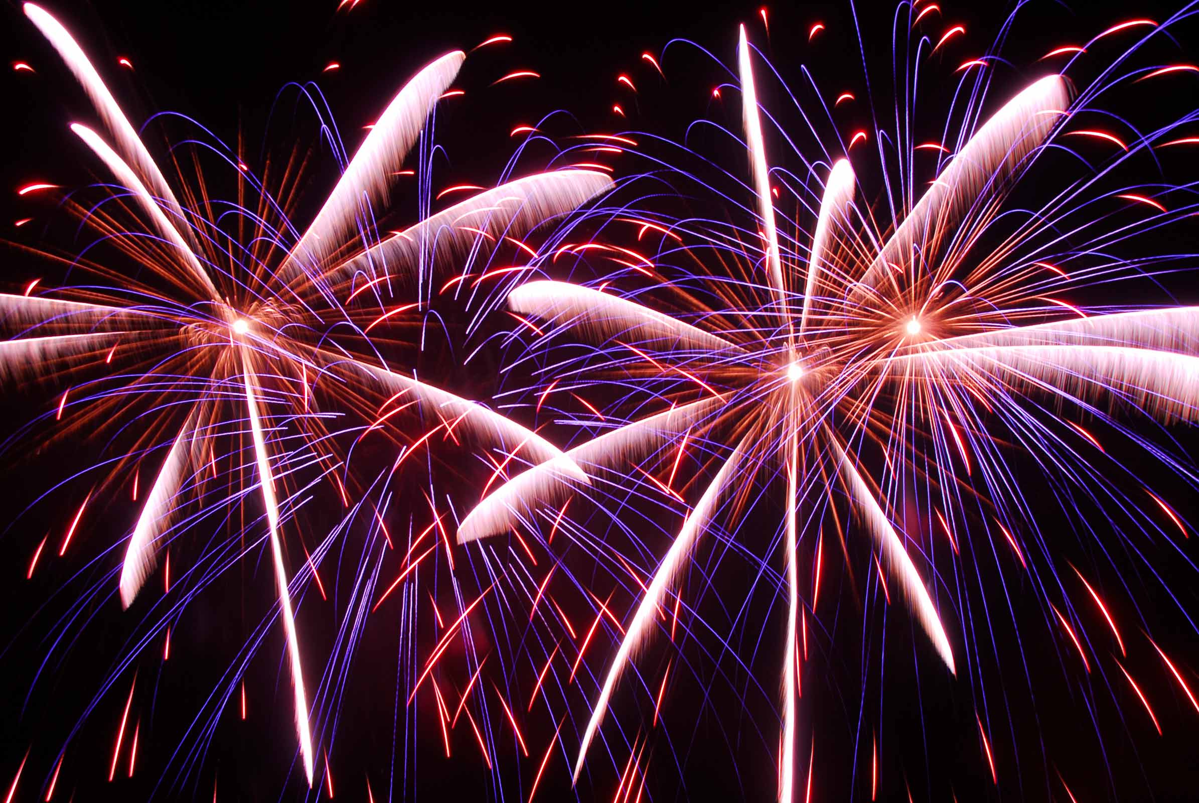 Large-scale pyromusical for a company celebration event